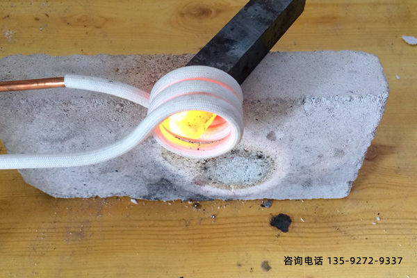 全自動(dòng)高頻焊接機(jī)-采用高頻率震蕩器 (圖2)