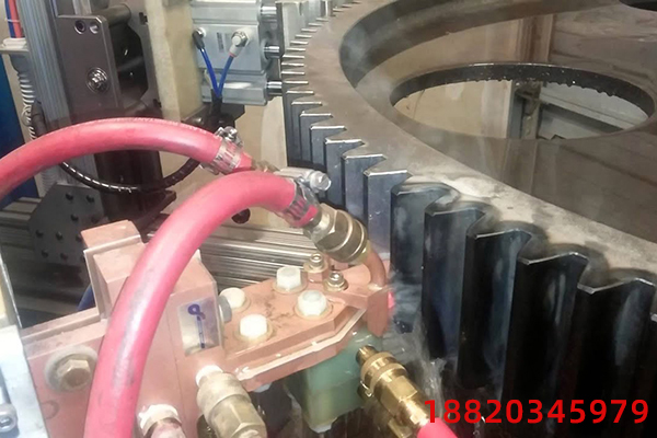 從齒輪淬火常見問題探討淬火介質的選擇和變化規(guī)律