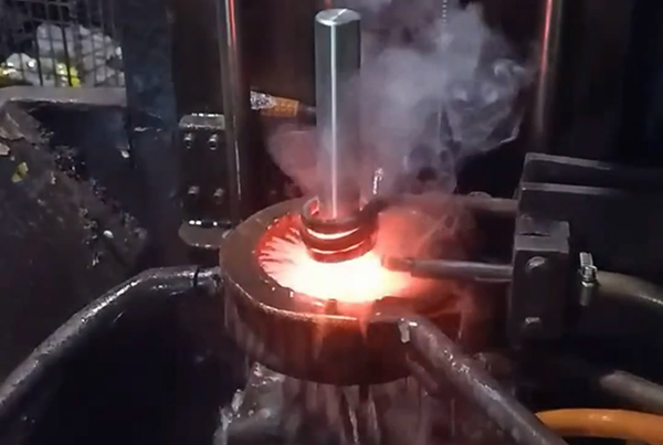 超高頻淬火機床的關(guān)鍵設(shè)備和性能是什么?有哪些應(yīng)用工藝?(圖2)