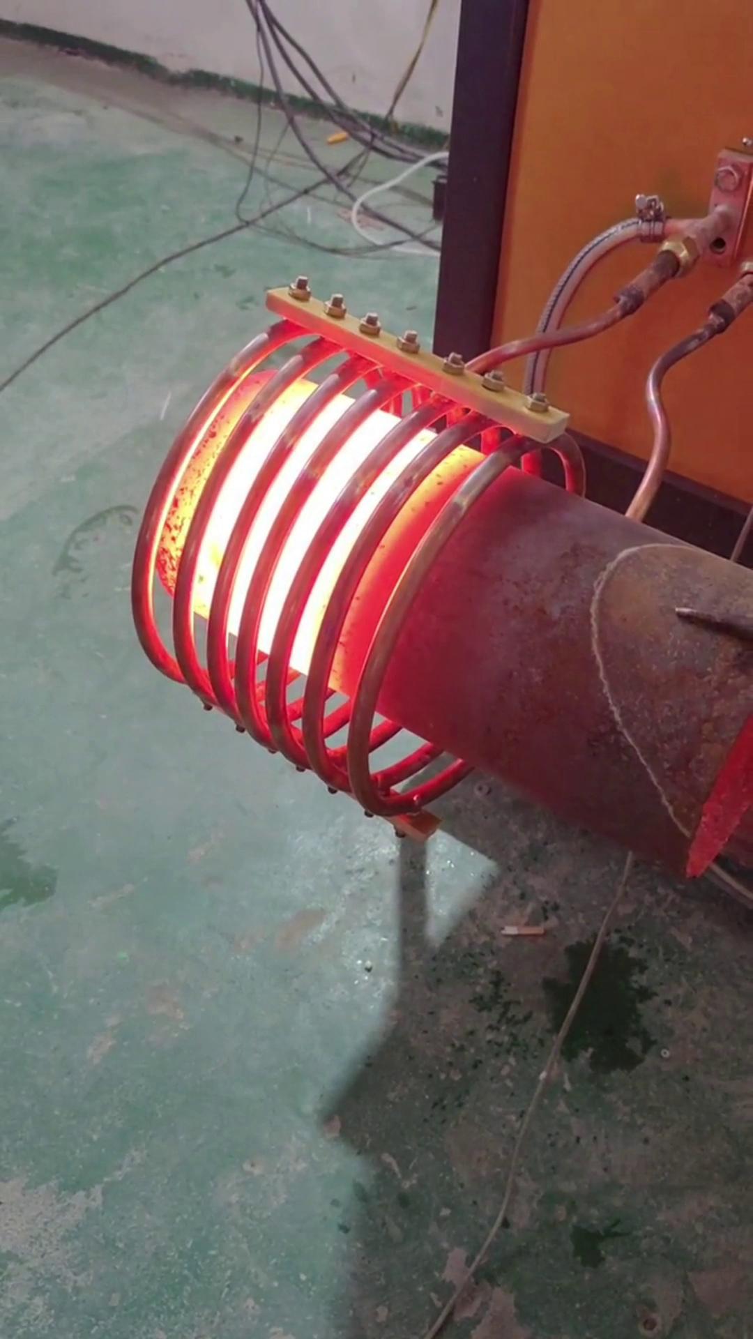 中頻感應(yīng)加熱爐 鋼管加熱測(cè)試