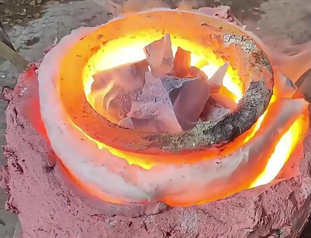 硅鐵原料現(xiàn)場高頻熔煉詳細(xì)步驟和要點(diǎn)