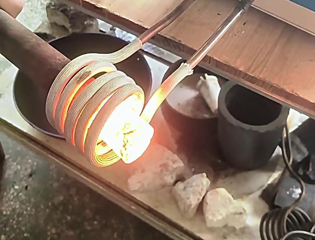 25KW 高頻加熱機(jī)：小體積 大能量的多功能熱處理設(shè)備(圖2)