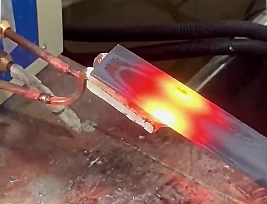 25KW 高頻加熱機：小體積 大能量的多功能熱處理設備