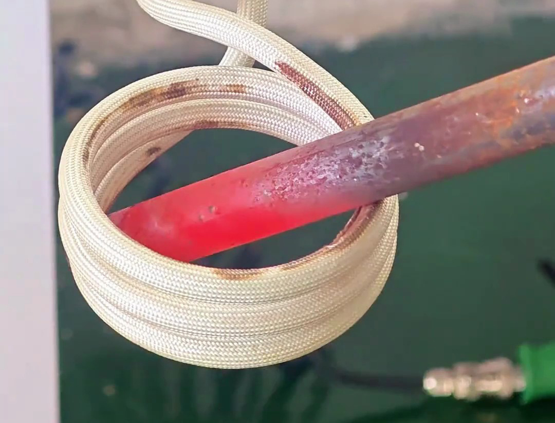 一臺(tái)高頻加熱機(jī)搞定加熱、退火、淬火、焊接、預(yù)熱、熔煉