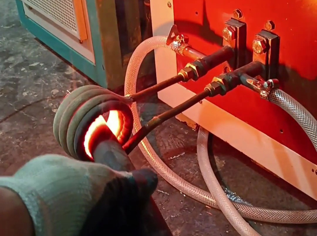 3秒加熱棒料，它就是超音頻感應(yīng)加熱設(shè)備