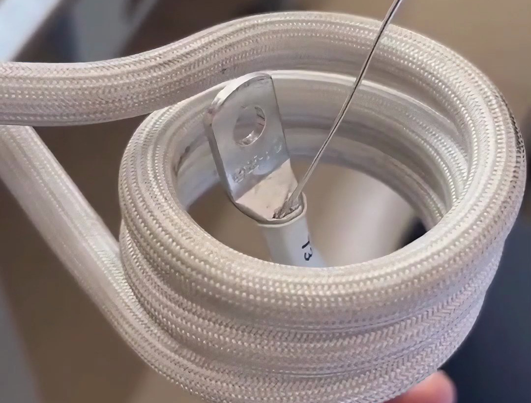 汽車電子、航空航天都在用的高頻錫焊工藝， 線束端子高頻錫焊工藝大揭秘！