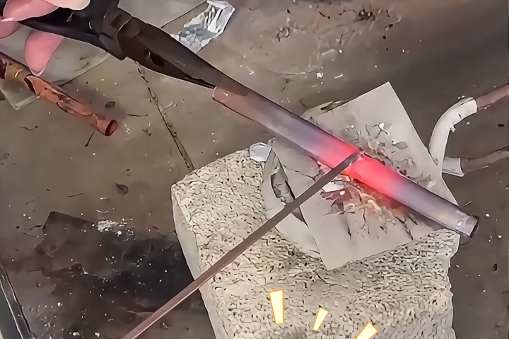 有求必應(yīng)！粉絲想看的銅管平焊來了 高頻機(jī)平焊銅管全過程