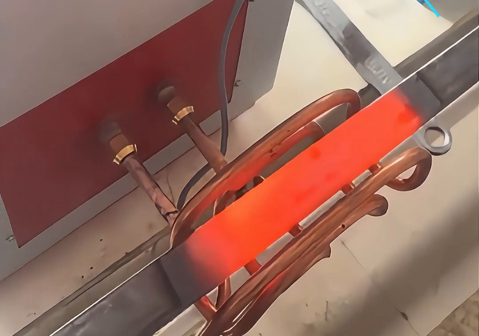 大型方鋼退火折彎，高頻機(jī)可行嗎？答案是可以！小方鋼演示看流程，方案需按需定制