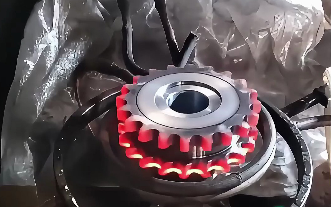 大齒輪淬火怕淬不透？海瑞拓中頻淬火設(shè)備是真行家(圖2)