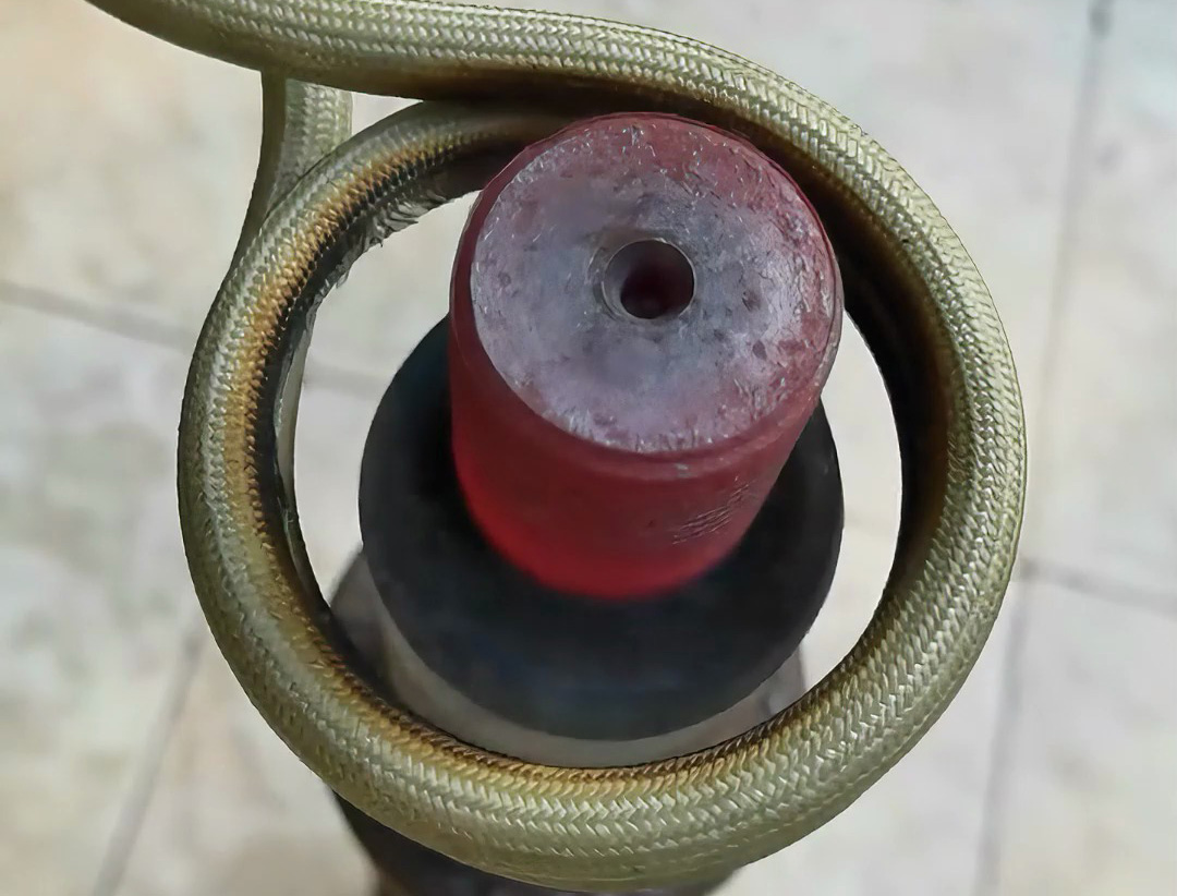 手持式高頻加熱機(jī)電機(jī)軸頭退火演示，現(xiàn)場操作超方便