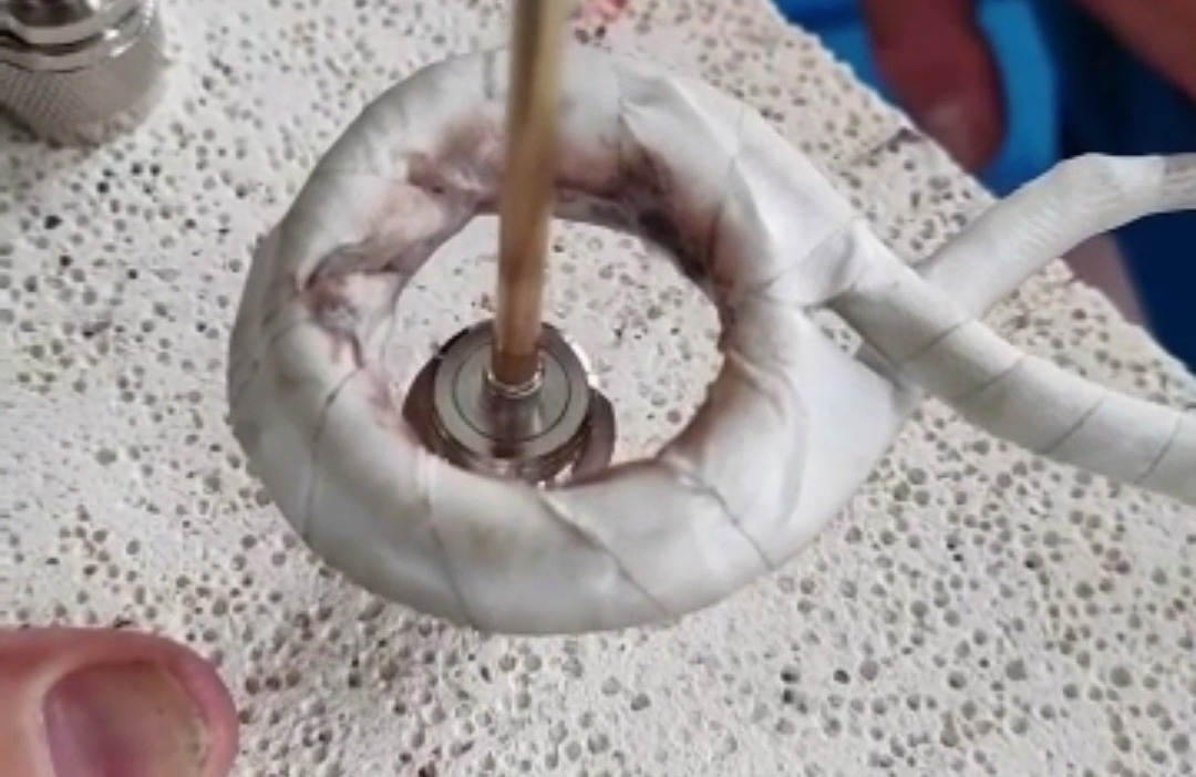 銅管不銹鋼管焊接方案：高頻釬焊實(shí)現(xiàn)可靠連接