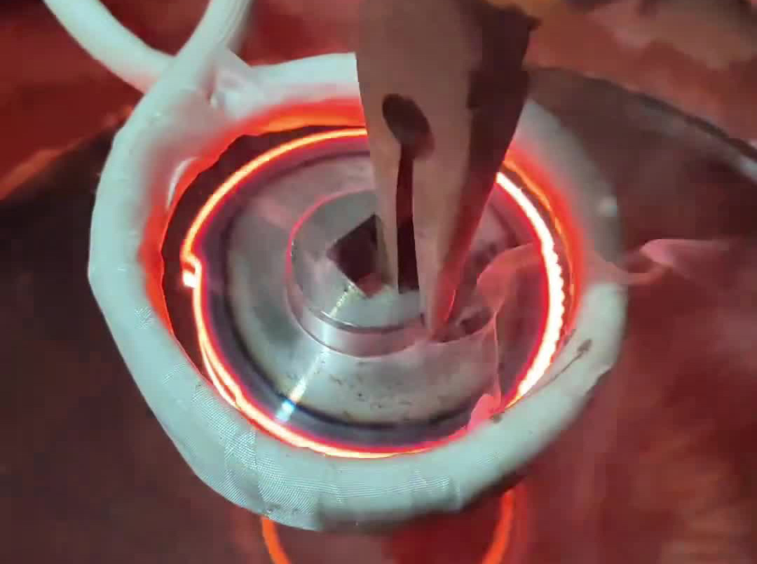 制動(dòng)齒輪淬火高效方案！海瑞拓超高頻淬火機(jī)，硬度耐磨雙提升