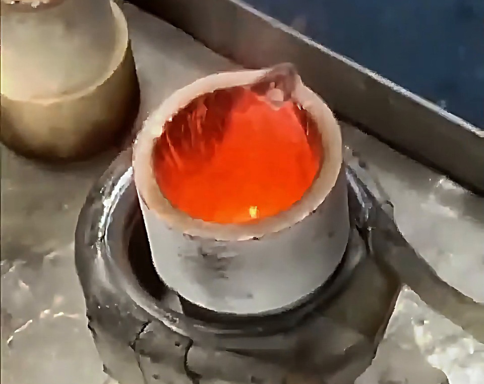 220V家用電源熔金自由！海瑞拓小型高頻熔煉爐，黃金熔煉安全高效零損耗