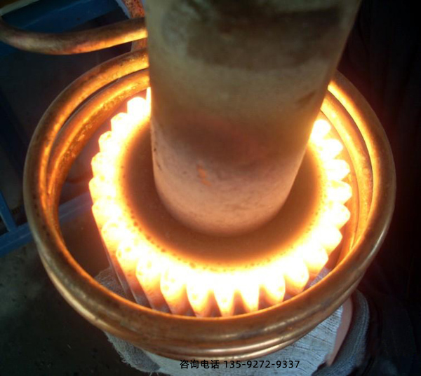 齒輪淬火機(jī)-專業(yè)的技術(shù)售后團(tuán)隊(duì)