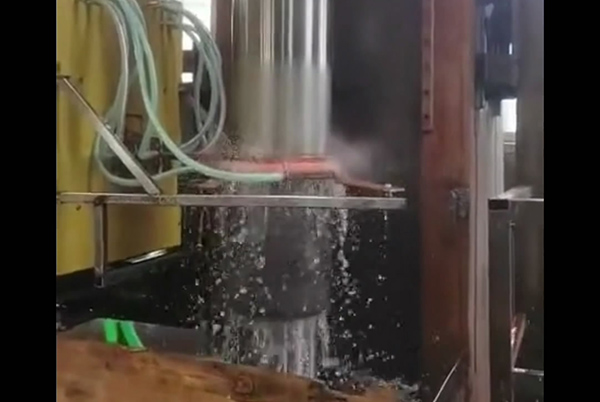 大型中頻淬火設(shè)備 軸淬火機床