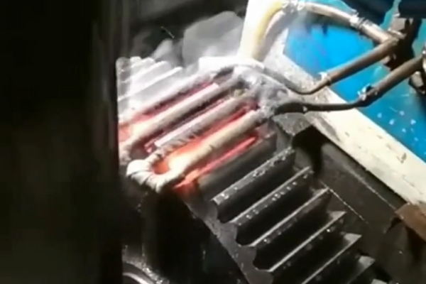 大齒輪淬火 可以采用單齒淬火法實現(xiàn)