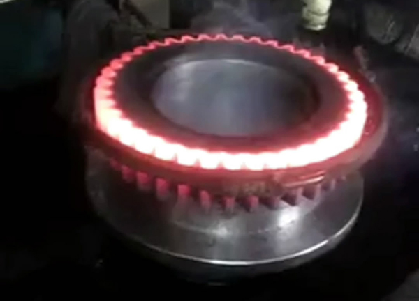 齒輪淬火用中頻感應(yīng)淬火機床