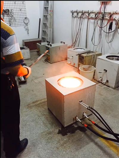 使用中頻爐需注意的問(wèn)題影響使用壽命