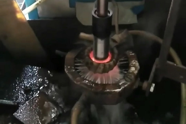 廣東海瑞拓感應加熱設備淬火爐(圖3)