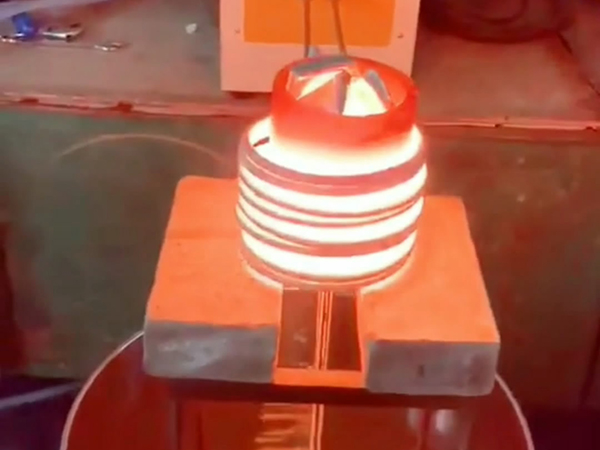 中頻銅熔煉爐優(yōu)點(diǎn)(圖1)