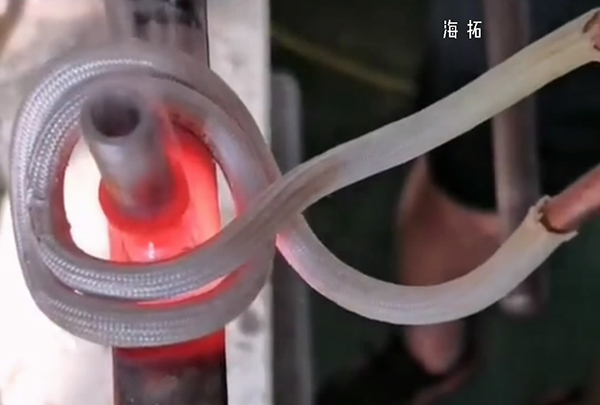 惠州客戶來我司現(xiàn)場驗收超高頻釬焊機設(shè)備！