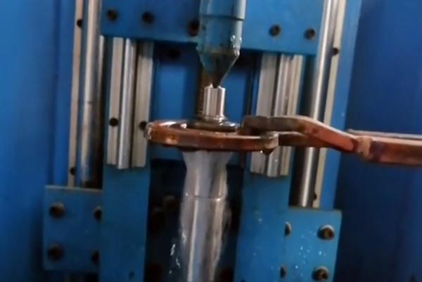 全自動數(shù)控淬火機床設(shè)備-可換其他中頻電源