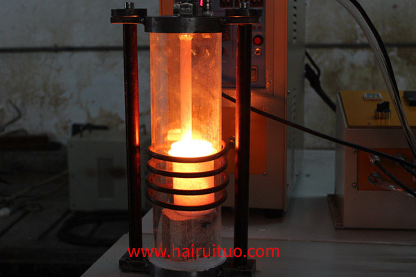 真空中頻熔煉爐-生產(chǎn)制造更有現(xiàn)實意義(圖1)