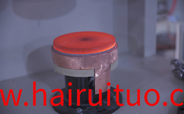 惠州客戶來(lái)我司現(xiàn)場(chǎng)驗(yàn)收超高頻釬焊機(jī)設(shè)備！(圖3)